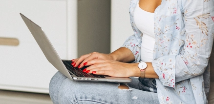 woman on laptop